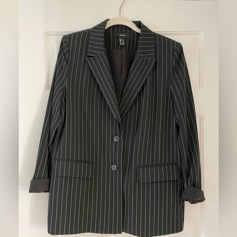Pinstripe Fashion Blazer